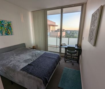 Strathfield - Photo 2