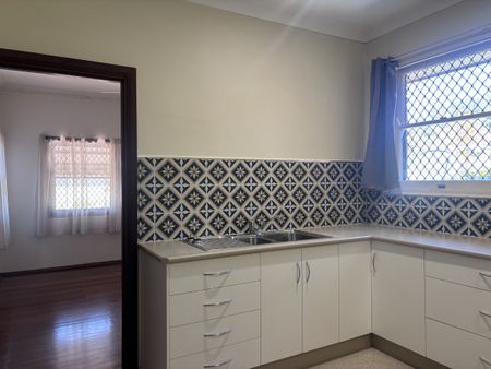 2 Bedroom East Lismore Home - Photo 2