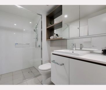 2Bedrooms, 2Bathrooms - Photo 4