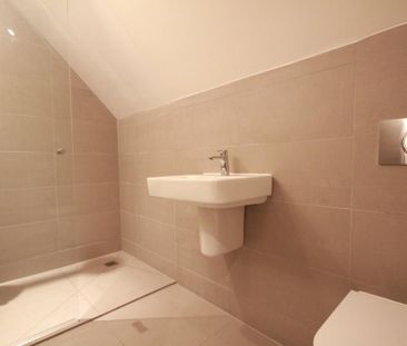 1 bedroom penthouse to rent - Photo 5