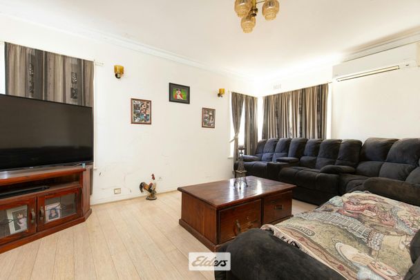 5 Ritchie Street, 3490, Ouyen Vic - Photo 1