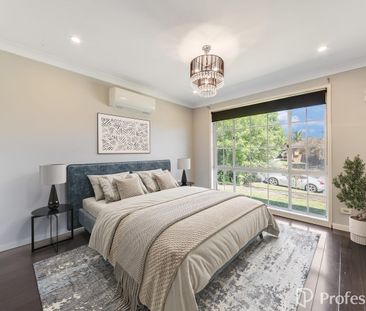 Modern & Stylish - Great Location - Photo 3