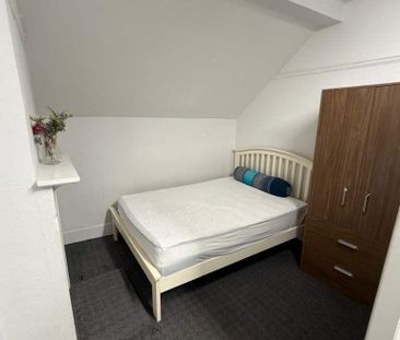 1 bedroom in a house share to rent - Photo 6