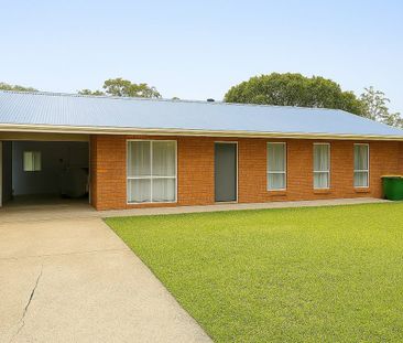 Affordable Three Bedroom Home - Photo 4