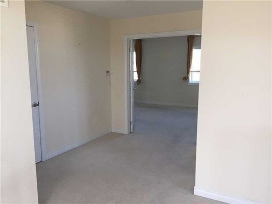 For Lease - 4769 Doug Wright Drive, Burlington, Ontario - Photo 1