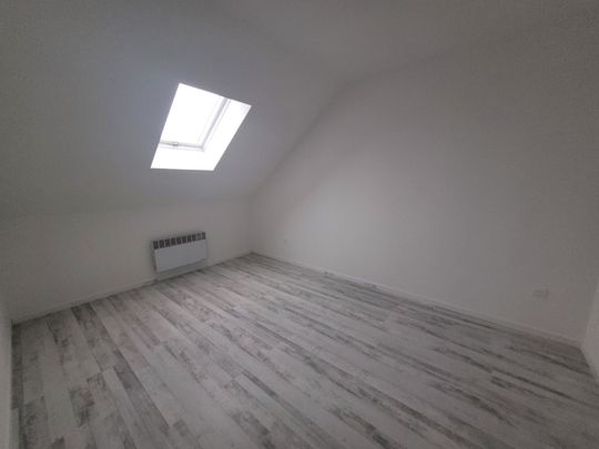 Location Appartement 4 pièces 38m² DENAIN 59220 - Photo 1