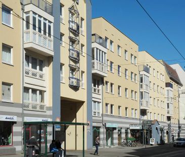 Geräumige, zentrale 2 Raumwohnung - Foto 1