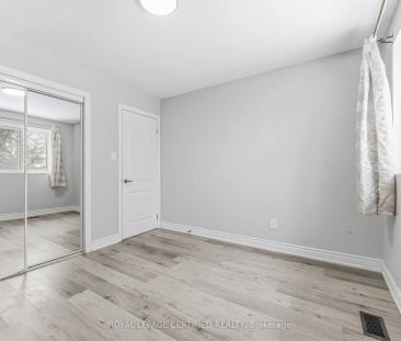 48 Davenport Crescent #Upper - Photo 3