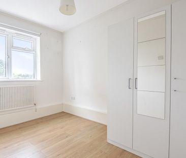 4 bedroom property to rent - Photo 3