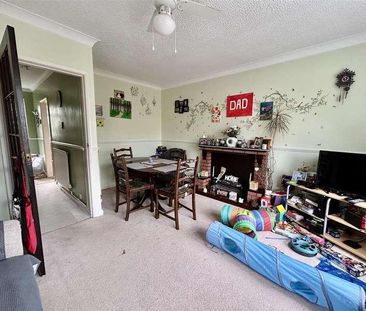 Woodford Court, Birchington, CT7 - Photo 3