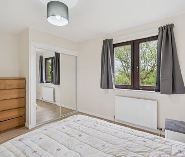 2 bedroom flat to rent - Photo 6