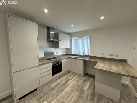 2 bedroom semi-detached house to rent - Photo 3