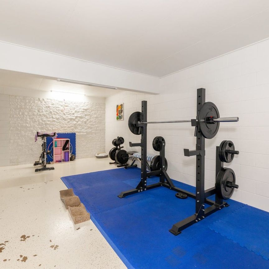 19a Silky Oak St, Kirwan QLD 4817 - House For Rent - $460 | Domain - Photo 1