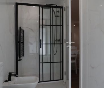 1-bedroom apartment for rent in Palacio, Madrid. - Photo 2