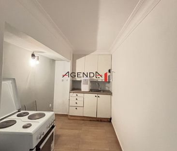 Studio/Γκαρσονιέρα για ενοικίαση Κολωνάκι - Λυκαβηττός - Photo 2