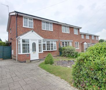 3 Bedroom - Photo 3