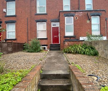 Royal Park Grove, Hyde Park, Leeds, LS6 1HQ - Photo 5