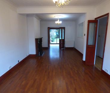 3 bedroom semi-detached house to rent - Photo 6