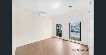 Stunning Family Home for Lease - Photo 2