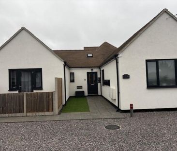 1 bedroom ground floor flat to rent - Photo 2