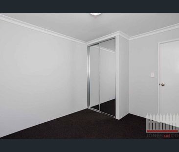 Welcome to your dream coastal retreat in the beautiful seaside subu... - Photo 2