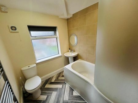 3 bedroom property to rent - Photo 5