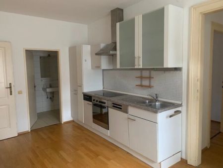 Großzügige Dachgeschoß-Wohnung in Top-Lage von Ried im Innkreis - 100 m² Wohnfläche zum Wohlfühlen! - Photo 5