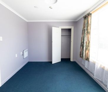 Cosy self contained unit! - Photo 1