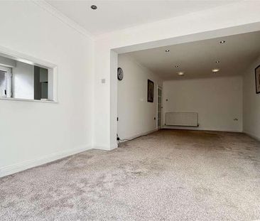 Plantation Road, Boreham, Chelmsford, CM3 - Photo 3