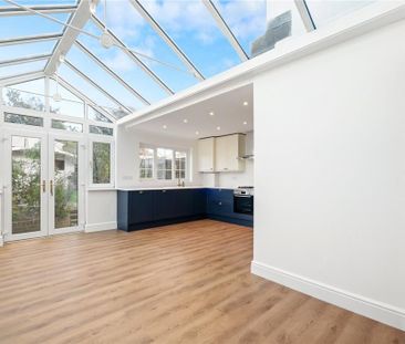 3 bedroom terraced house to rent - Photo 2