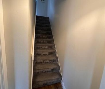 12 Raven Hill Court, Room 1, Shared Accomodation, Belfast, BT6 8FS - Photo 5