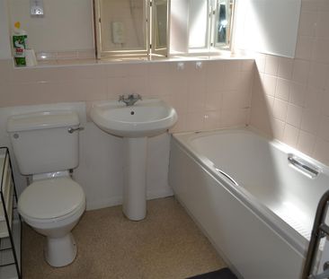 Barnsdale Close, Loughborough, LE11 5AN - Photo 4