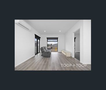 Lightsview Living! - Photo 2