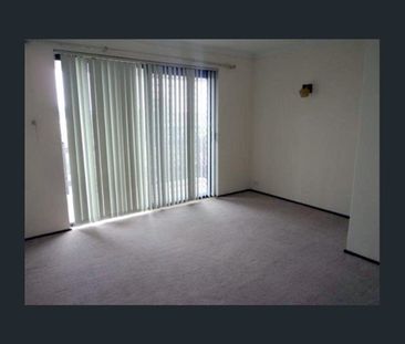 Double Storey in Lathlain!!! - Photo 1