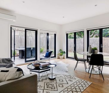 2 Bed, 1 Bath - Photo 2