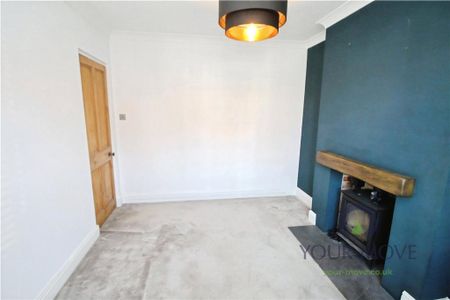 2 bedroom semi-detached house to rent - Photo 4