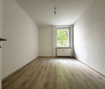 Frisch renovierte 2-Zimmer Wohnung in wunderschöner Siedlung am Wal... - Photo 1