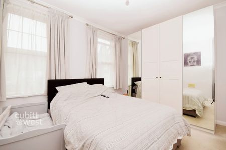 2 bedroom end of terrace house to rent - Photo 2