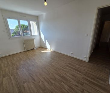 Location Appartement 2 pièces 57m² COGNAC 16100 - Photo 4