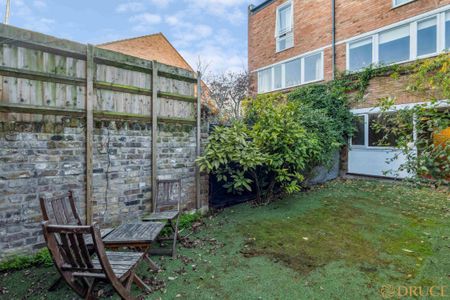 Saint Andrews Square, W11 - Photo 4