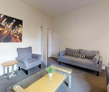 4 bedroom house to rent - Photo 2