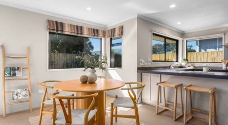 Brick Beauty - Photo 3