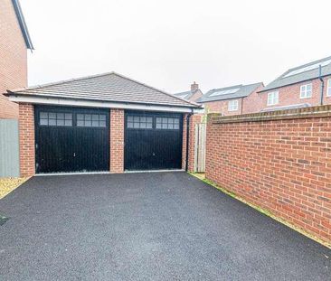 Actons Wood Lane, Sandymoor, Runcorn, WA7 - Photo 1