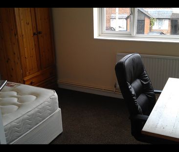 5 Bed Terraced House, Sheriff Avenue, CV4 - Photo 5