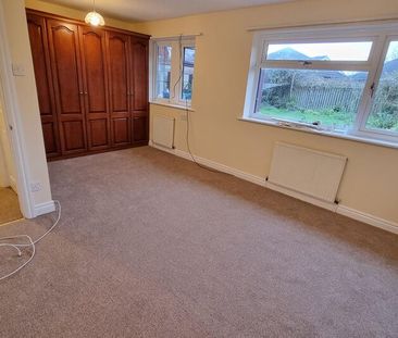 Newby Farm Road, Scarborough - Photo 3