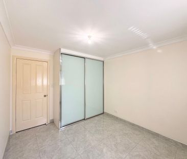 Modern&comma; Three Bedroom Granny Flat&excl;&excl; - Photo 1