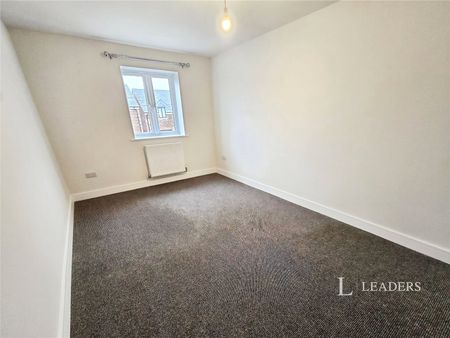 3 bedroom house to rent Bluebell Road, Quadring, Spalding, Lincolnshire, PE11 - Photo 3