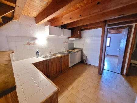 Location Appartement 3 pièces 74m² AIX EN PROVENCE 13100 - Photo 2