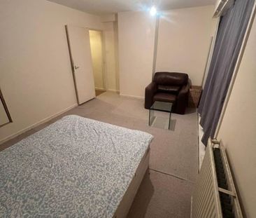 Room in a Shared Flat, Maple Road, SE20 - Photo 6