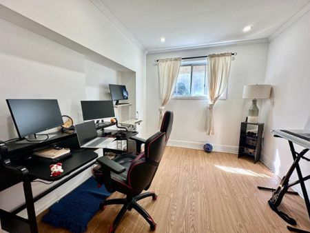 Maison à paliers multiples à louer - Brossard (Noms de rues (M)) Maison à paliers multiples à louer - Brossard (Noms de rues (M)) - Photo 2